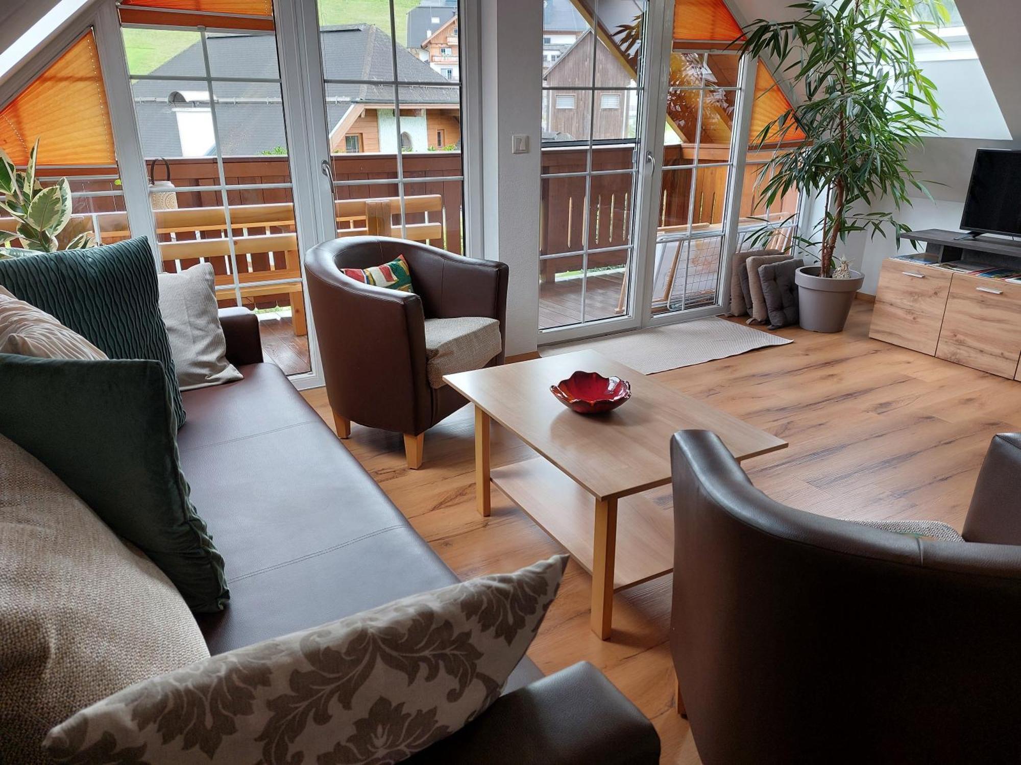 Appartamento Penthouse Aineckblick Sankt Margarethen im Lungau Esterno foto